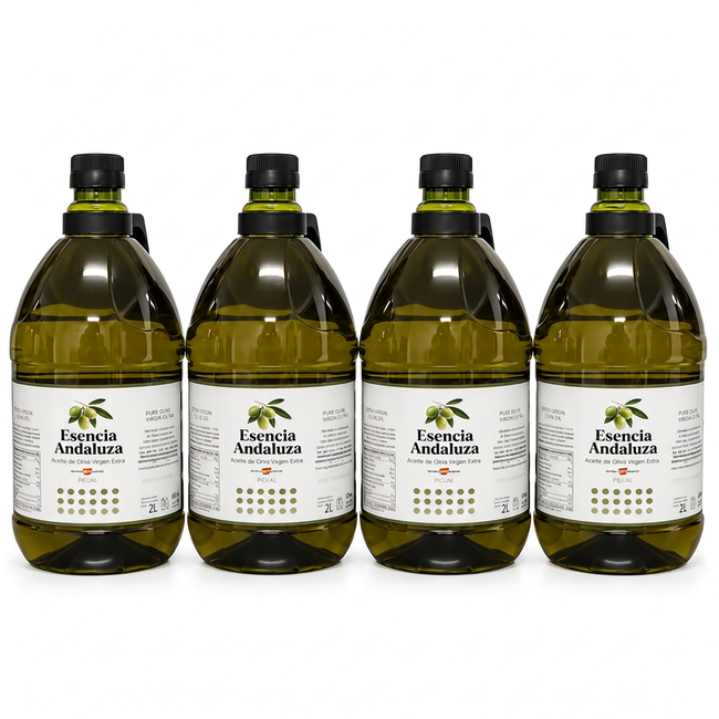 Cuatro garrafas de aceite filtrado